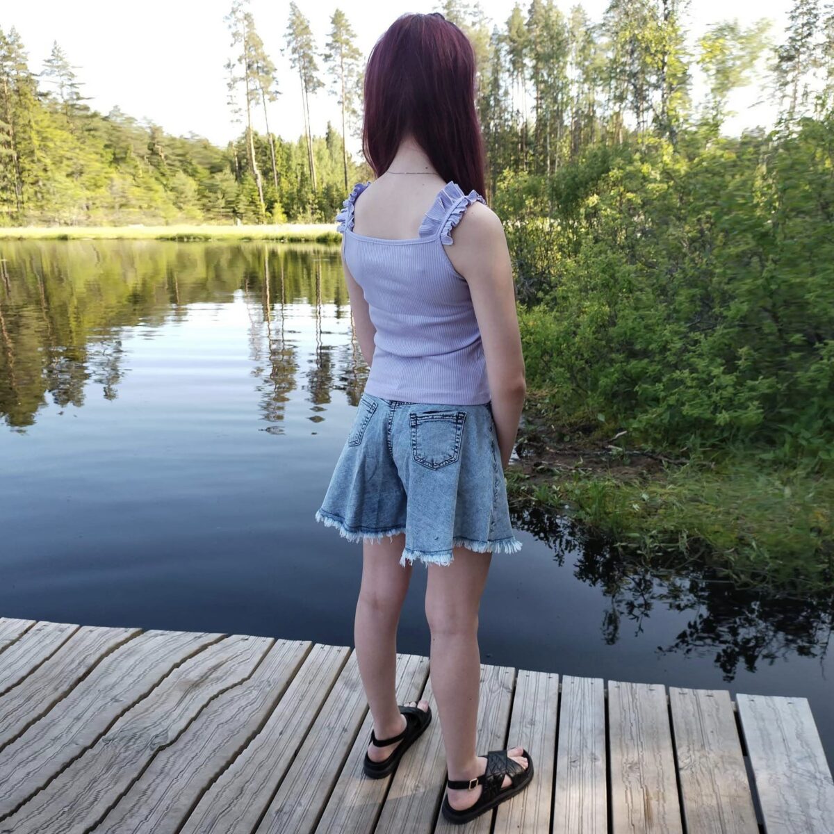 denim-shorts-light-blue Sinine T-särk - Image 5