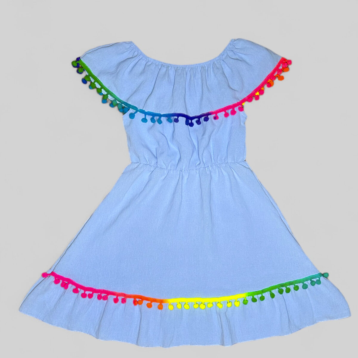 light-blue-dress-with-colored-inserts-3 Helesinine kleit värviliste vahetükkidega - Image 4